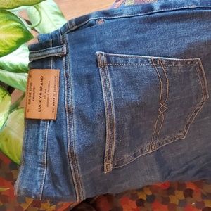 Lucky Brand 410 athletic slim jeans